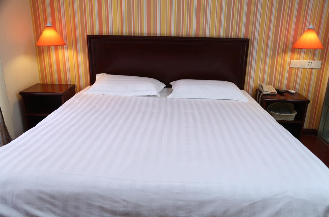 Pai Hotel Yuxi Tonghai Εξωτερικό φωτογραφία